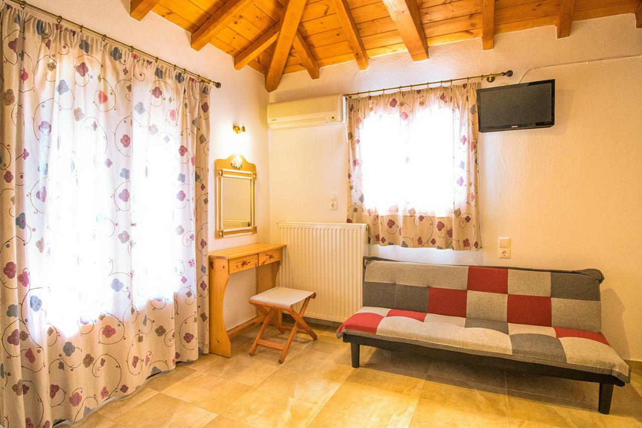 Armamento Villa Moni Evaggelistrias Exteriör bild