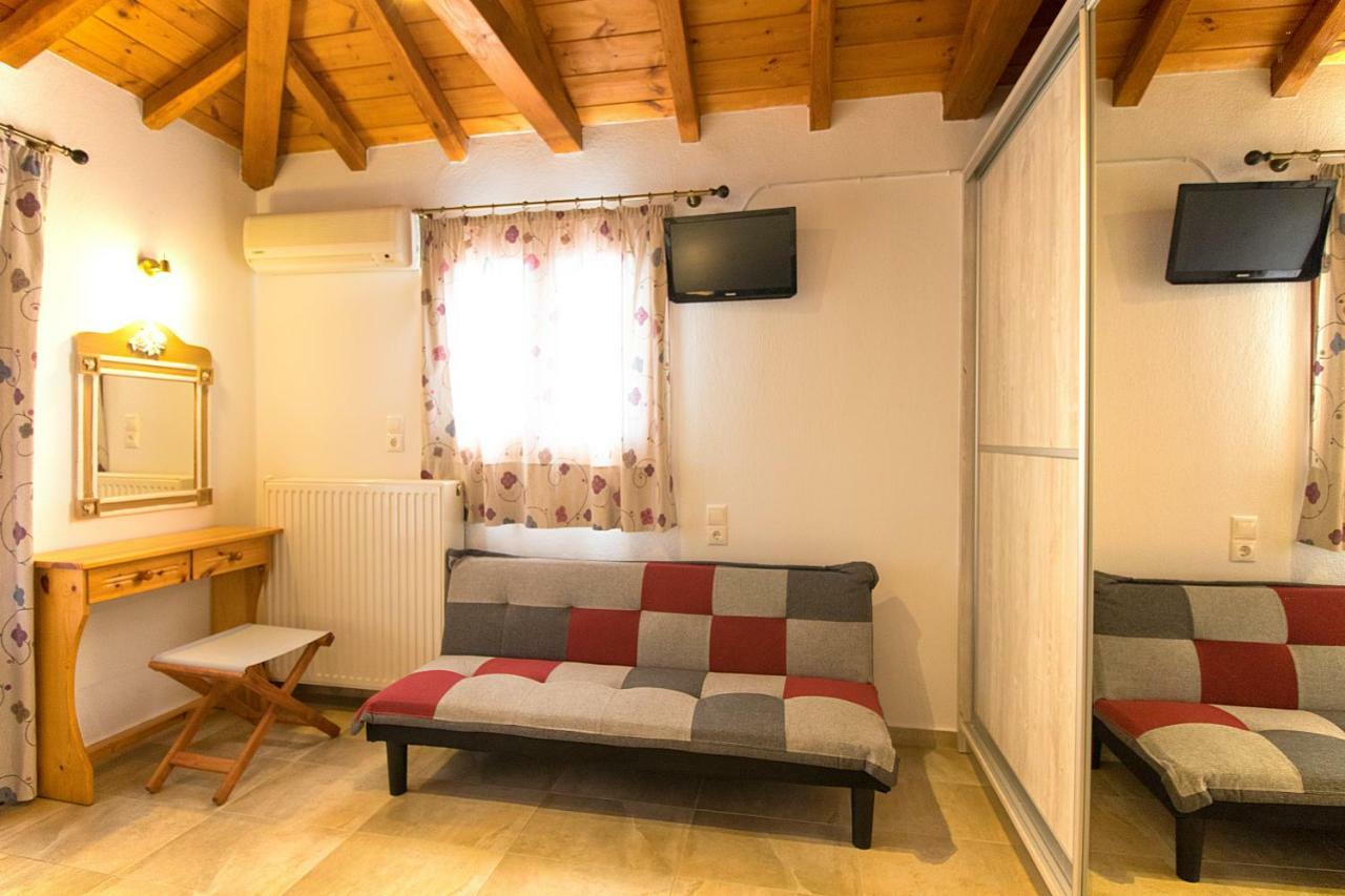 Armamento Villa Moni Evaggelistrias Exteriör bild