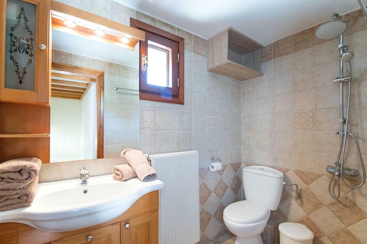 Armamento Villa Moni Evaggelistrias Exteriör bild